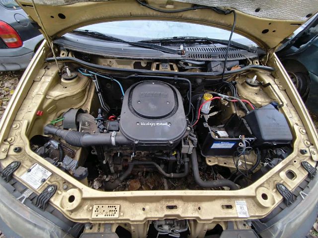 bontott FIAT PUNTO II Bal első Vízlehúzó Gumicsík