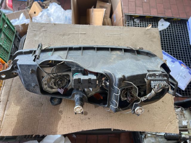 bontott FIAT PUNTO II Bal Fényszóró