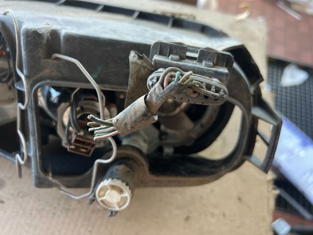 bontott FIAT PUNTO II Bal Fényszóró