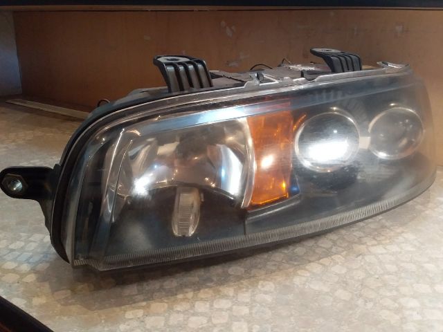 bontott FIAT PUNTO II Bal Fényszóró