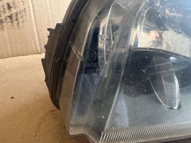 bontott FIAT PUNTO II Bal Fényszóró