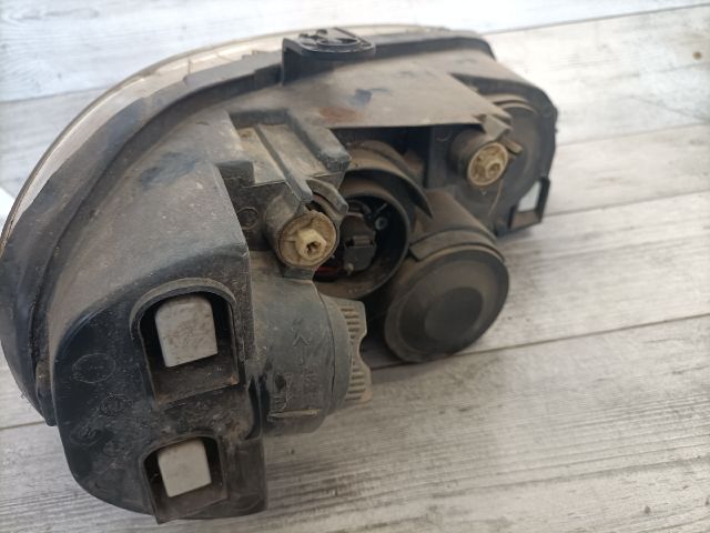 bontott FIAT PUNTO II Bal Fényszóró