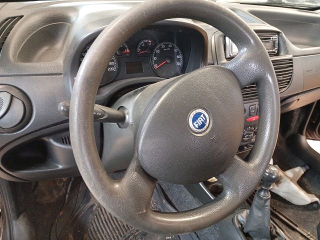 bontott FIAT PUNTO II Bal Fényszóró