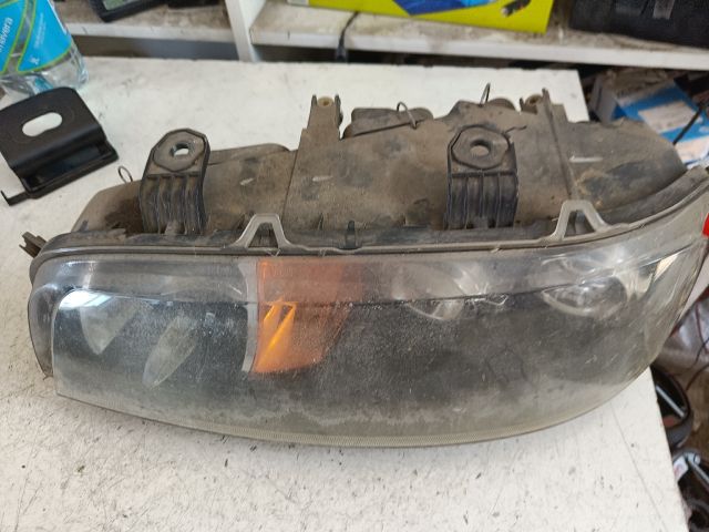 bontott FIAT PUNTO II Bal Fényszóró