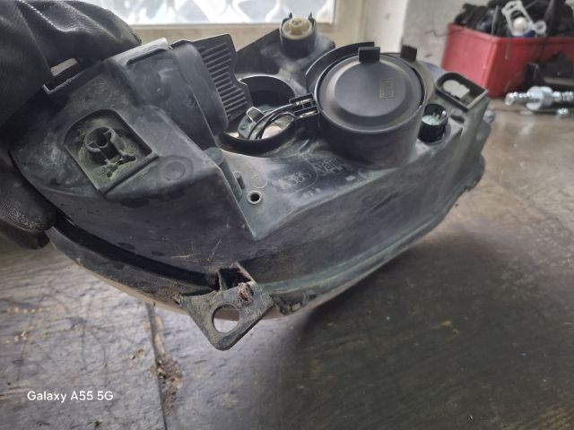 bontott FIAT PUNTO II Bal Fényszóró