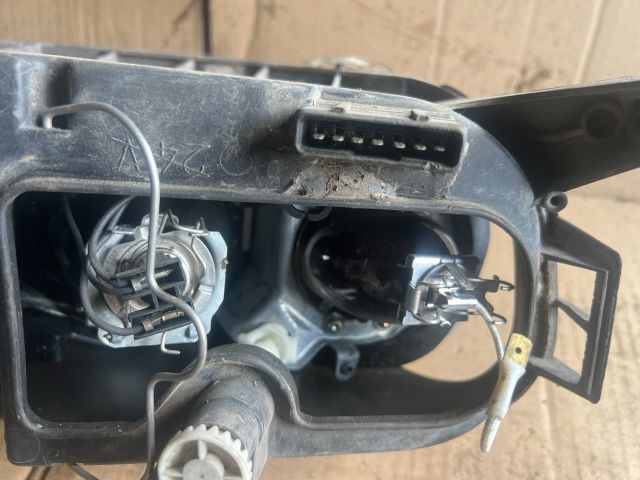 bontott FIAT PUNTO II Bal Fényszóró