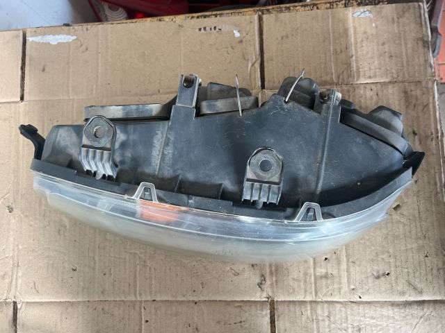 bontott FIAT PUNTO II Bal Fényszóró