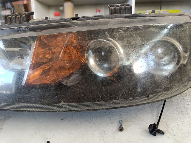 bontott FIAT PUNTO II Bal Fényszóró