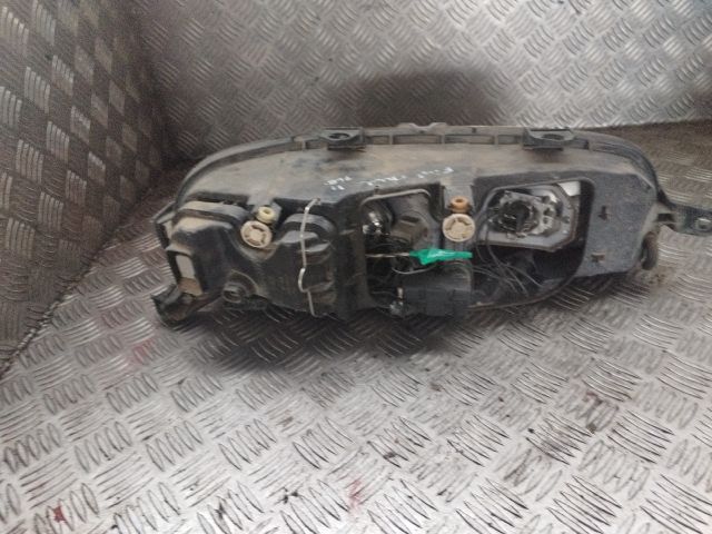 bontott FIAT PUNTO II Bal Fényszóró