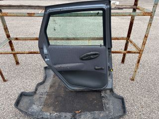 bontott FIAT PUNTO II Bal hátsó Ajtó (Részeivel)