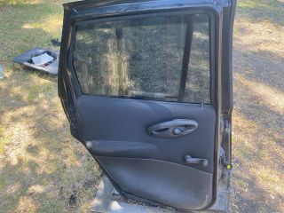 bontott FIAT PUNTO II Bal hátsó Ajtó (Részeivel)