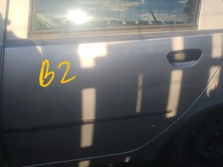 bontott FIAT PUNTO II Bal hátsó Ajtó (Részeivel)