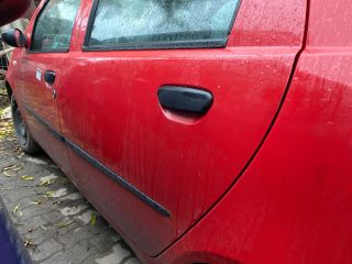 bontott FIAT PUNTO II Bal hátsó Ajtó (Üres lemez)