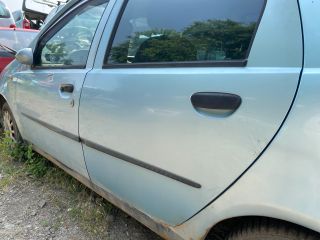 bontott FIAT PUNTO II Bal hátsó Ajtó (Üres lemez)