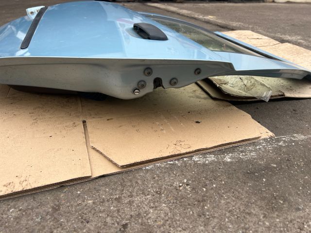 bontott FIAT PUNTO II Bal hátsó Ajtó (Üres lemez)