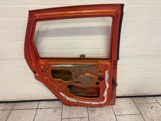 bontott FIAT PUNTO II Bal hátsó Ajtó (Üres lemez)