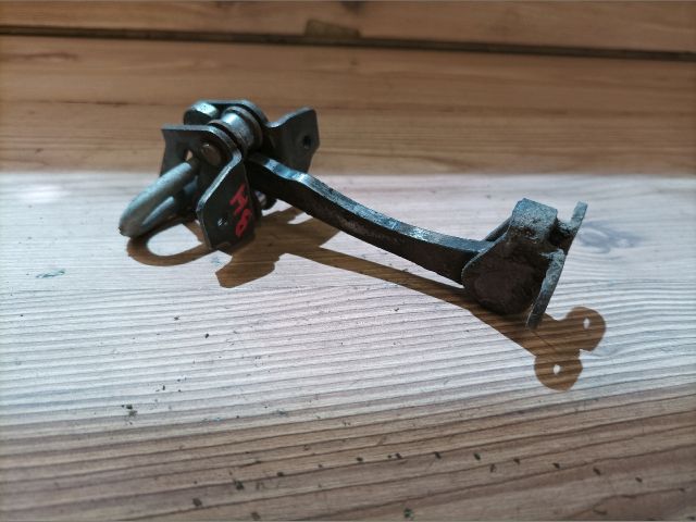 bontott FIAT PUNTO II Bal hátsó Ajtóhatároló