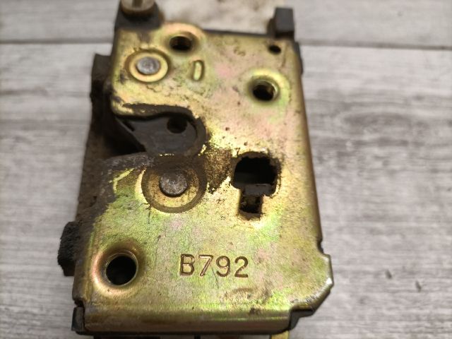 bontott FIAT PUNTO II Bal hátsó Ajtózár