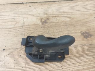 bontott FIAT PUNTO II Bal hátsó Belső Kilincs