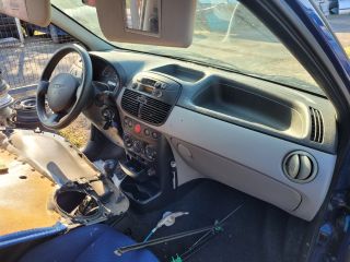 bontott FIAT PUNTO II Bal hátsó Belső Küszöb Burkolat