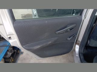 bontott FIAT PUNTO II Bal hátsó Biztonsági Öv Csat