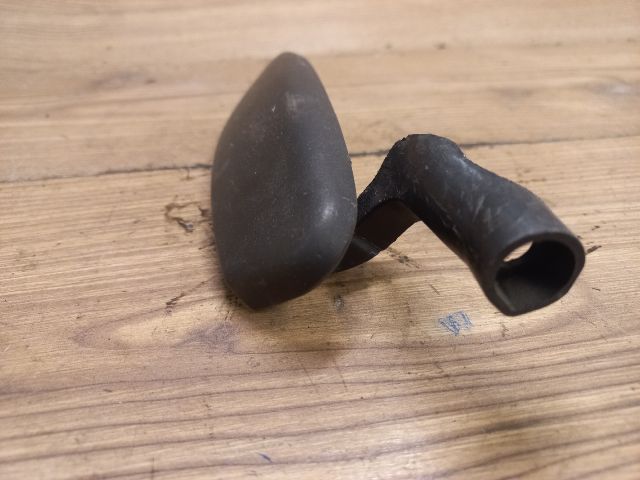 bontott FIAT PUNTO II Bal hátsó Külső Kilincs