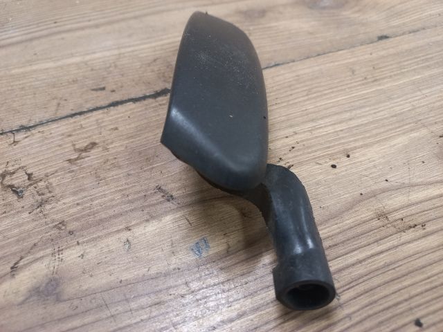 bontott FIAT PUNTO II Bal hátsó Külső Kilincs