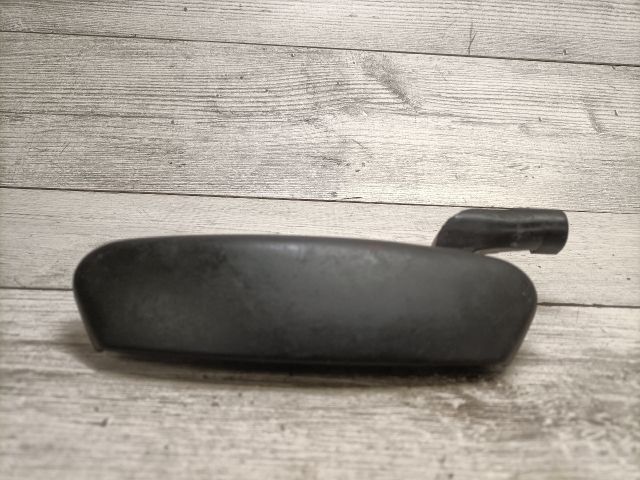 bontott FIAT PUNTO II Bal hátsó Külső Kilincs