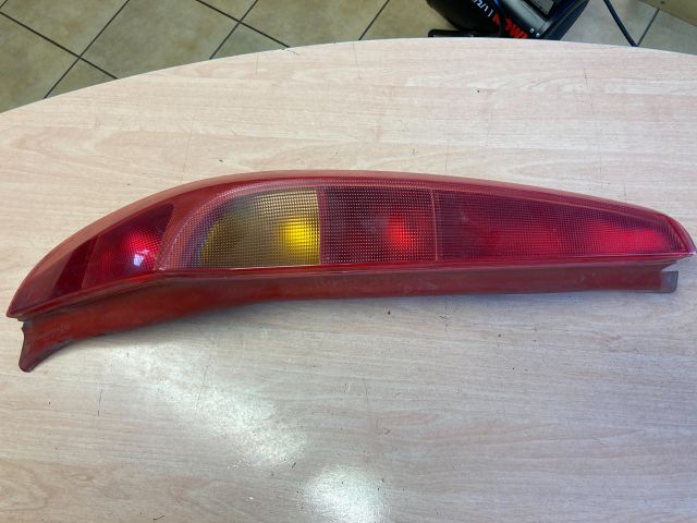 bontott FIAT PUNTO II Bal Hátsó Lámpa