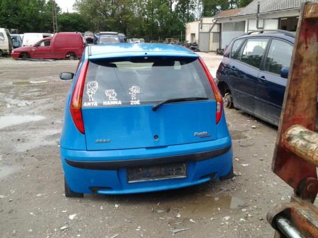 bontott FIAT PUNTO II Bal Hátsó Lámpa