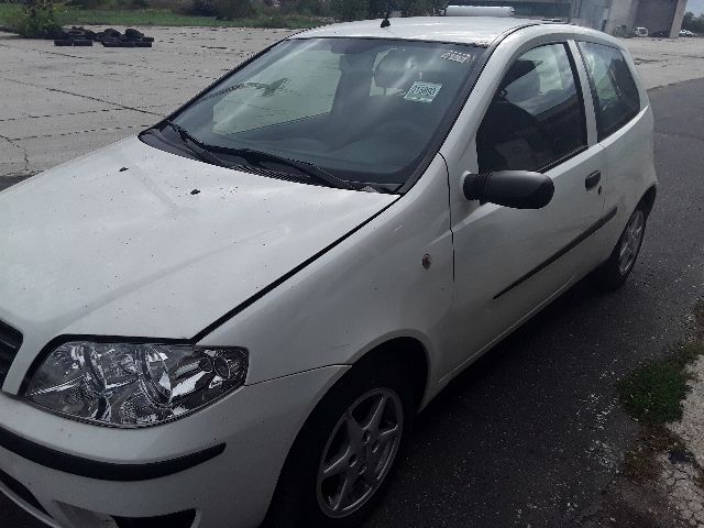 bontott FIAT PUNTO II Bal hátsó Ülés