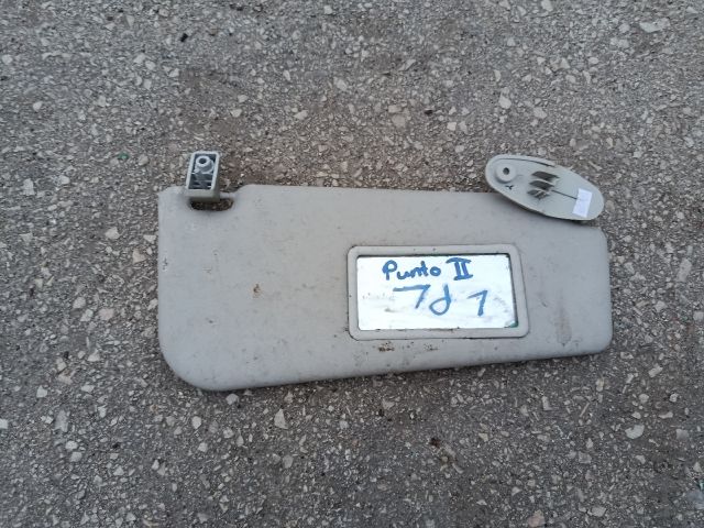 bontott FIAT PUNTO II Bal Napellenző