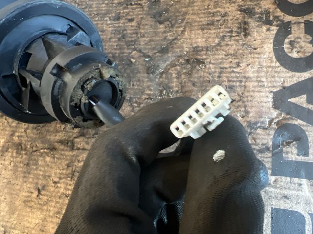 bontott FIAT PUNTO II Bal Visszapillantó Tükör (Elektromos)