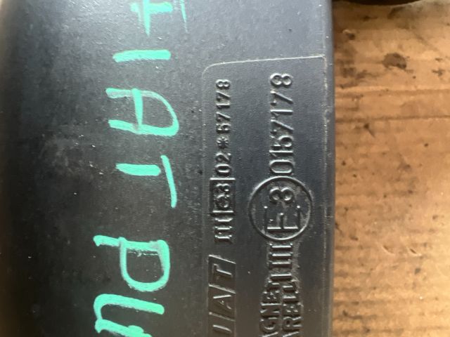 bontott FIAT PUNTO II Bal Visszapillantó Tükör (Mechanikus)