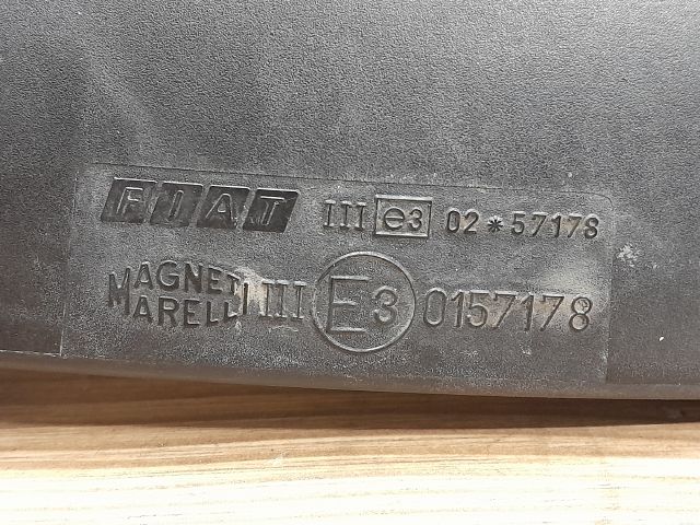 bontott FIAT PUNTO II Bal Visszapillantó Tükör (Mechanikus)