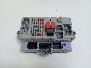 bontott FIAT PUNTO II Biztosítéktábla Csomagtér