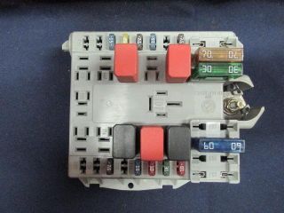 bontott FIAT PUNTO II Biztosítéktábla Motortér