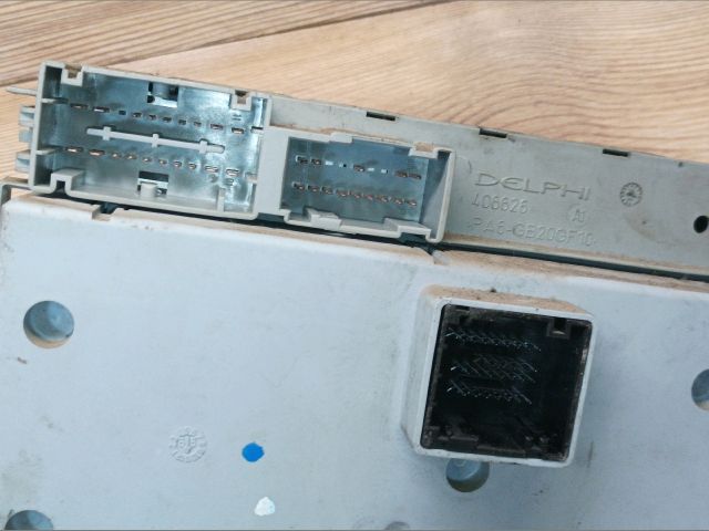 bontott FIAT PUNTO II Biztosítéktábla Utastér