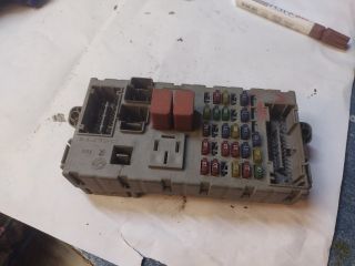 bontott FIAT PUNTO II Biztosítéktábla Utastér