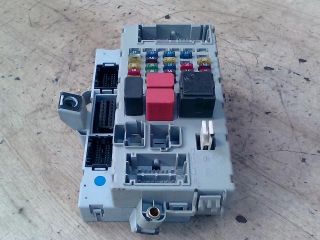 bontott FIAT PUNTO II Biztosítéktábla Utastér