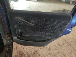 bontott FIAT PUNTO II Biztosítéktábla Utastér