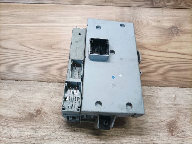 bontott FIAT PUNTO II Biztosítéktábla Utastér