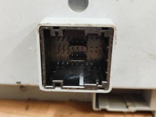 bontott FIAT PUNTO II Biztosítéktábla Utastér