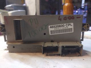 bontott FIAT PUNTO II Biztosítéktábla Utastér