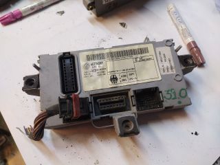 bontott FIAT PUNTO II Biztosítéktábla Utastér