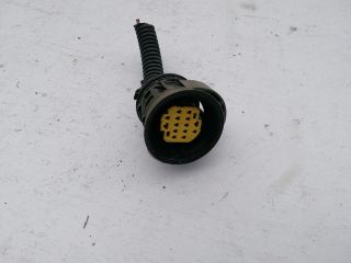 bontott FIAT PUNTO II Csatlakozó