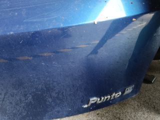 bontott FIAT PUNTO II Csomagtérajtó (Részeivel)