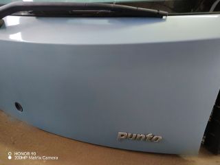 bontott FIAT PUNTO II Csomagtérajtó (Részeivel)