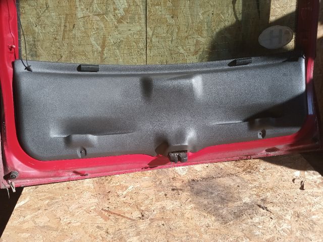 bontott FIAT PUNTO II Csomagtérajtó (Részeivel)