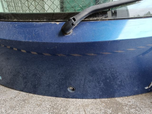 bontott FIAT PUNTO II Csomagtérajtó (Részeivel)